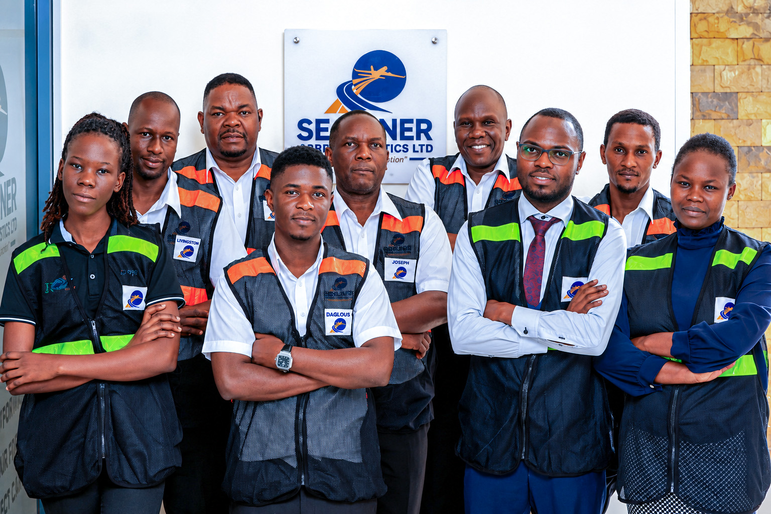 Semliner logistics team